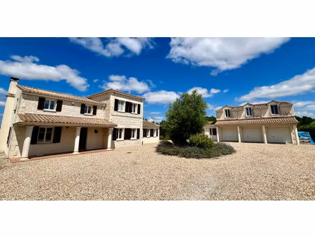 maison à vendre à échebrune (17800) - charente-maritime
