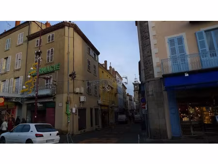 location appartement 3 pièces 65 m² à issoire (63500)  480 €