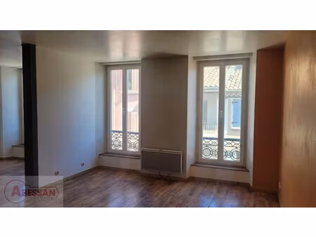 vente appartement laragne monteglin  80m² 3 pièces 80 000€ hautes-alpes