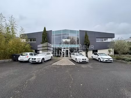 à vendre : local d'activité indépendant 880 m² - vigny (95450)