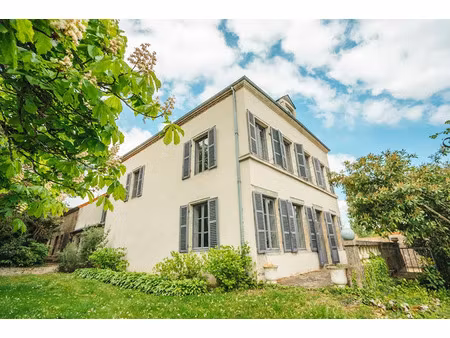 vente maison 9 pièces 315 m² à mercurey (71640)  895 000 €