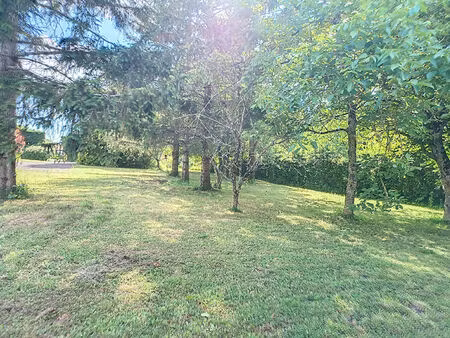 terrain commequiers 1256 m2