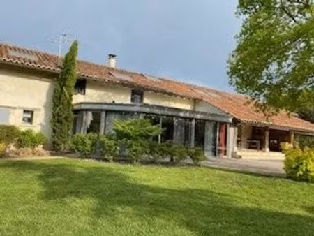 luxury 8 pièces farmhouse en vente bény  auvergne-rhône-alpes
