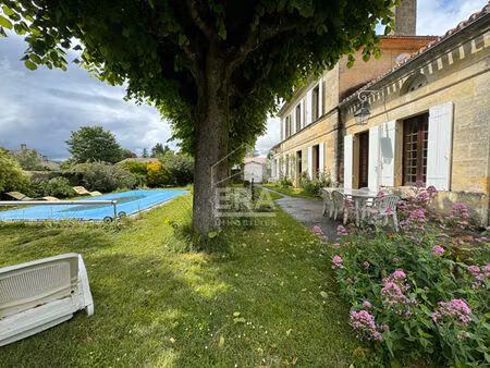 vente maison 7 pièces 194 m² comps (33710)