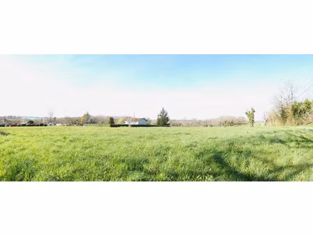 terrain avec vue sur la campagne