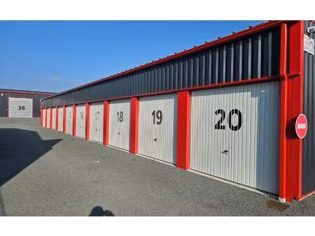 location stationnement  m² t- à pont-l'abbé-d'arnoult  119 €