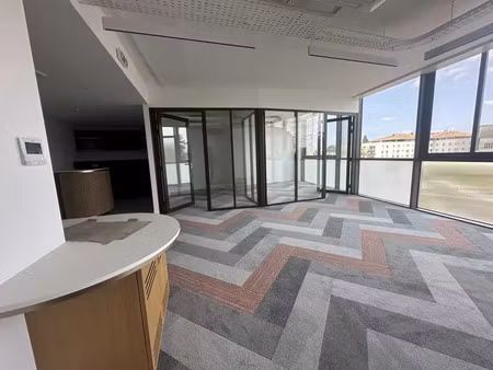bureaux erp neuf à vendre ou a louer talence forum