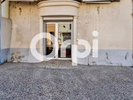 vente locaux professionnels à ruoms (07120)  55 500 €