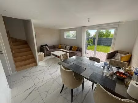 vente maison 5 pièces 77 m² thann (68800)