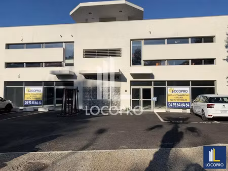 location pure - local commercial - 1 200m2 divisibles - la colle sur loup