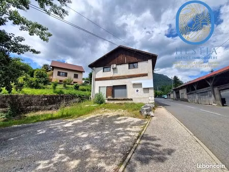 local 400 m² voreppe