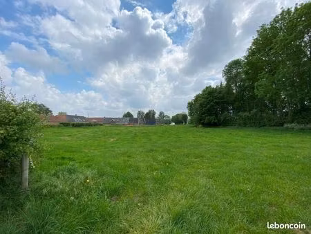 terrain 1549 m² penin