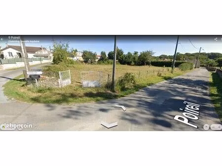 terrain clos constructible chalandray 1400 m2