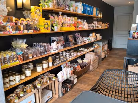 a vendre cave  épicerie fine  bar à vin