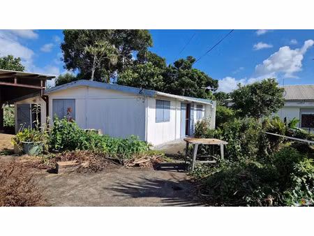 vente maison 5 pièces 90 m² à saint andre (97440)  215 000 €