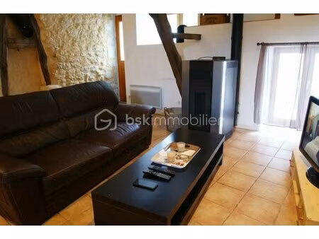 maison de village de 160 m² à agonac