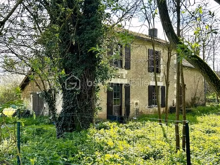 maison ancienne de 119 m² à ceaux-en-couhe