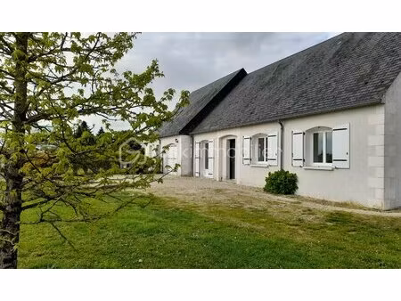 maison traditionnelle de 175 m² à civray-de-touraine