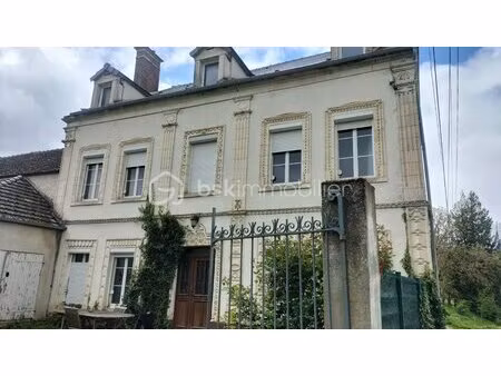 maison de 228 m² à pourrain