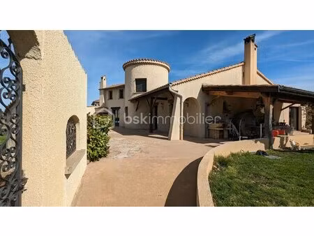 villa de 175 m² à civens