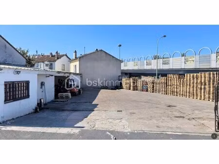 immeuble mixte de 90 m² à arcueil