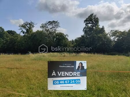 terrain de 1 381 m² à bourneville