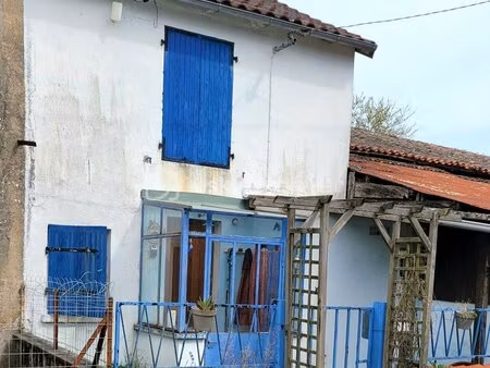 maison de village de 45 m² à saint-gaudent