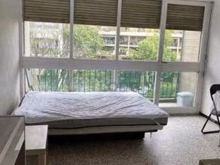 studio meublé avec ascenseur