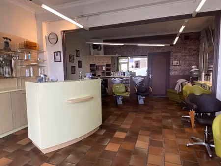 vente bureaux et commerces à loudéac (22600) : à vendre / 40m² loudéac