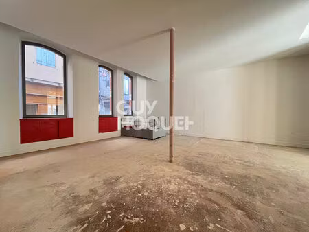 opportinite : local commercial albi 205 5 m2 (loyer progressif par palier).