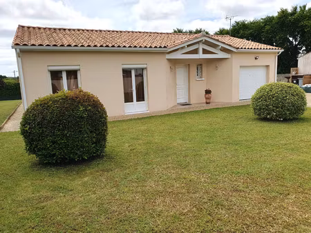 vente maison 5 pièces 115 m² soulignonne (17250)