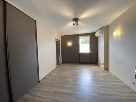location bureau 22 m² à castres (81100)