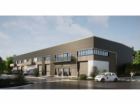 location local d'activités chalifert 1 028 m²