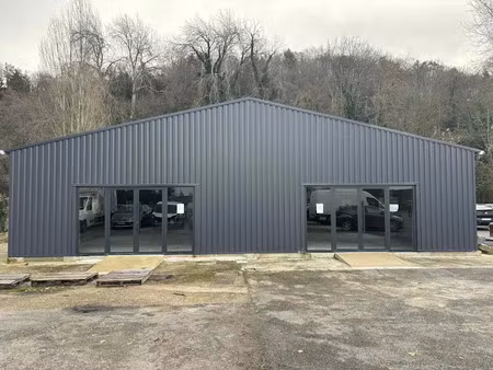 location locaux professionnels 200 m² à creil (60100)  2 500 €