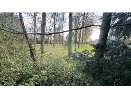 terrains sur 33 hectares