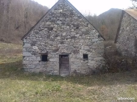 vend grange ercé proche aulus