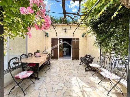 maison de plain-pied avec terrain de 1754 m² sur saint pantaléon