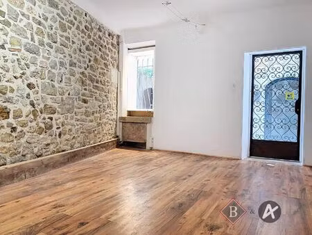location commerce 1 pièce 21 m² à mougins (06250)