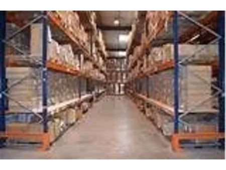 location locaux professionnels 15 m² à quincy-sous-sénart (91480)  175 €