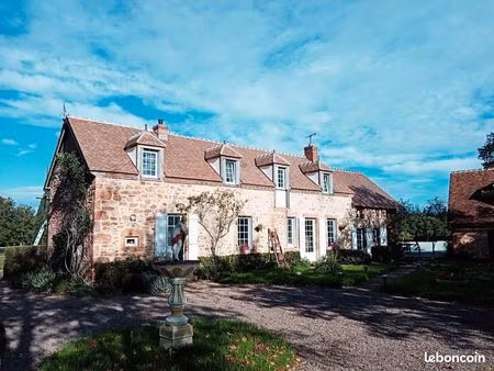 propriété 8 pièces 180 m²