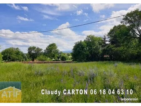 terrain 1850 m² cezay