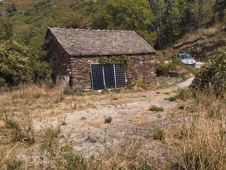 hameaux à altier à réhabiliter grange ancestrale  maison ancienne dans hameau
