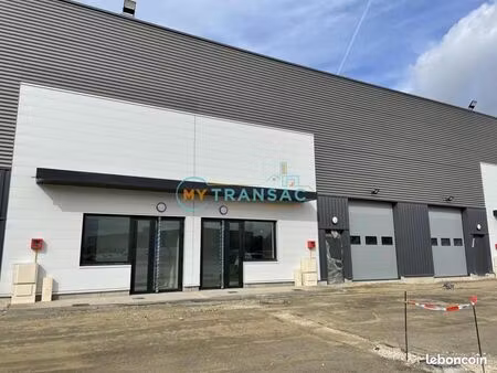 local d'activité 392 m²