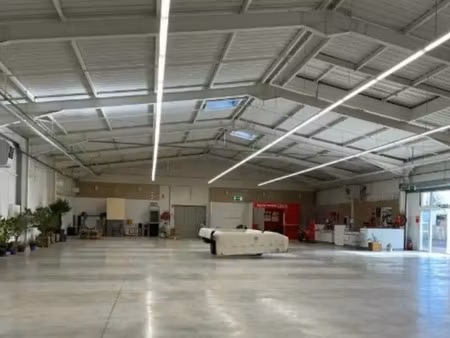 local d'activite - atelier 740m2
