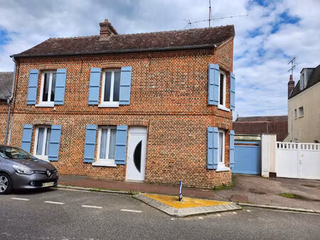 location maison 5 pièces 109 m² à lachapelle-aux-pots (60650)