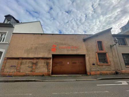 hangar à aménager- 765m2