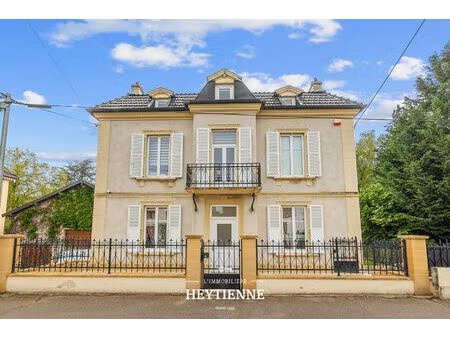 maison de maître courcelles chaussy 8 pièces de 340 m2