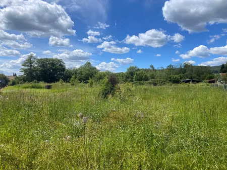 à acheter à champagney : terrain de 1500m2 avec avenir immo