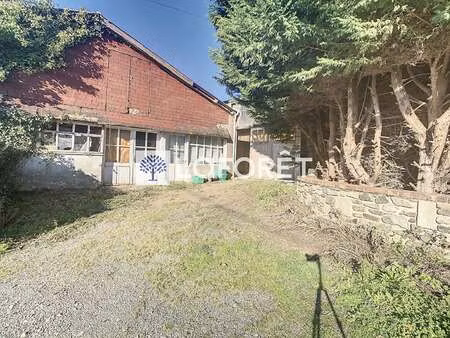 vente bureaux et commerces à moncoutant (79320) : à vendre / 800m² moncoutant