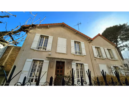 charmante maison familiale dans une voie privée